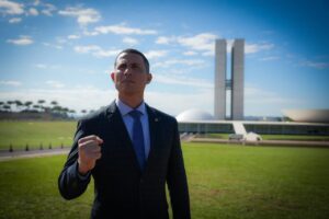 assis-kalil-e-chico-curvo-aparecem-em-empate-tecnico-para-deputado-federal-em-varzea-grande