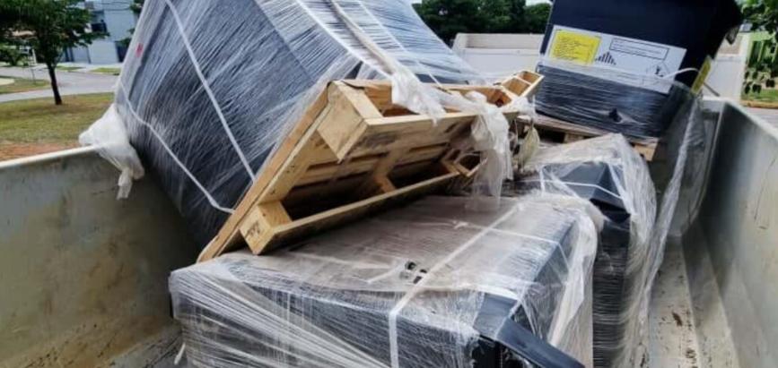 caminhao-com-mais-de-4-toneladas-de-agrotoxicos-irregulares-e-apreendido-e-motorista-e-preso-em-nova-mutum