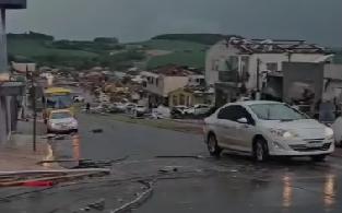 governo-federal-mobiliza-ajuda-humanitaria-apos-tornado-que-deixou-mortos-e-feridos-no-parana