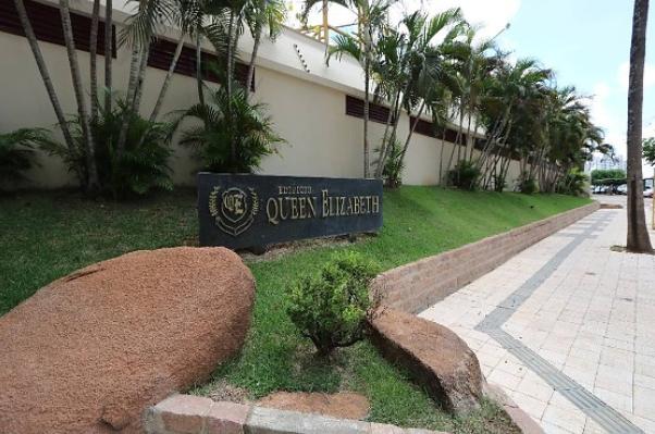 justica-mantem-ordem-para-que-condominio-desocupe-via-publica-ocupada-irregularmente-na-avenida-do-cpa