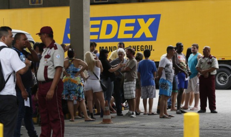 funcionarios-dos-correios-abrem-greve-e-acabam-causando-transtorno-em-entregas