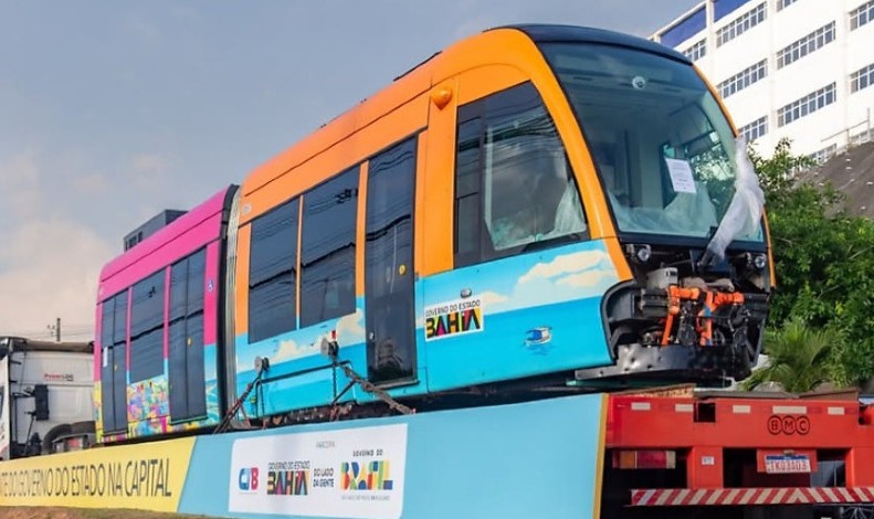 vlt-vendido-por-mt-por-r-793-milhoes-e-reformado-e-chega-para-iniciar-testes-em-salvador