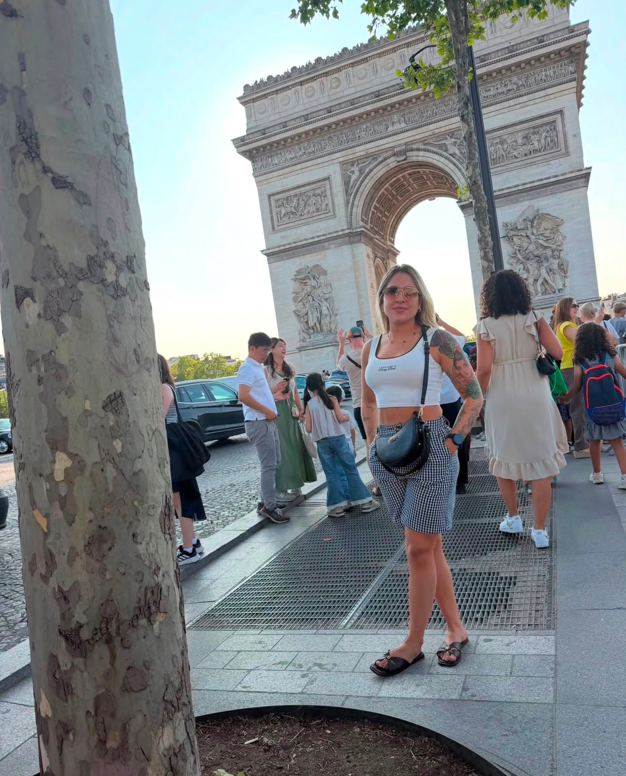 Esposa de “Gordão” é presa no aeroporto de Cuiabá após voltar de viagem a Paris